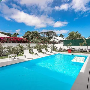 https://villa-green.comcaribbean.com