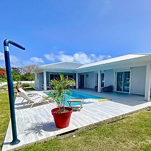 https://villa-pink.comcaribbean.com